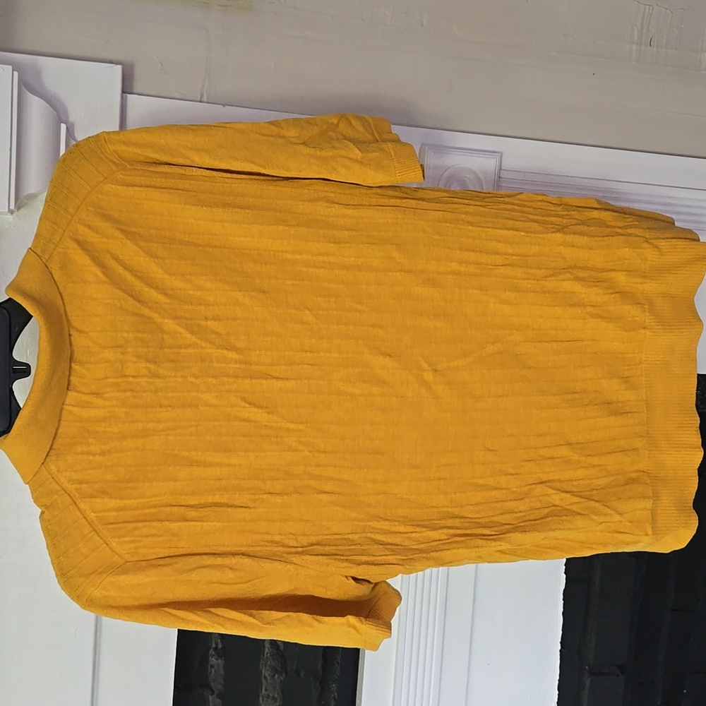 Banana Republic Yellow Polo Shirt - Picture 9 of 9